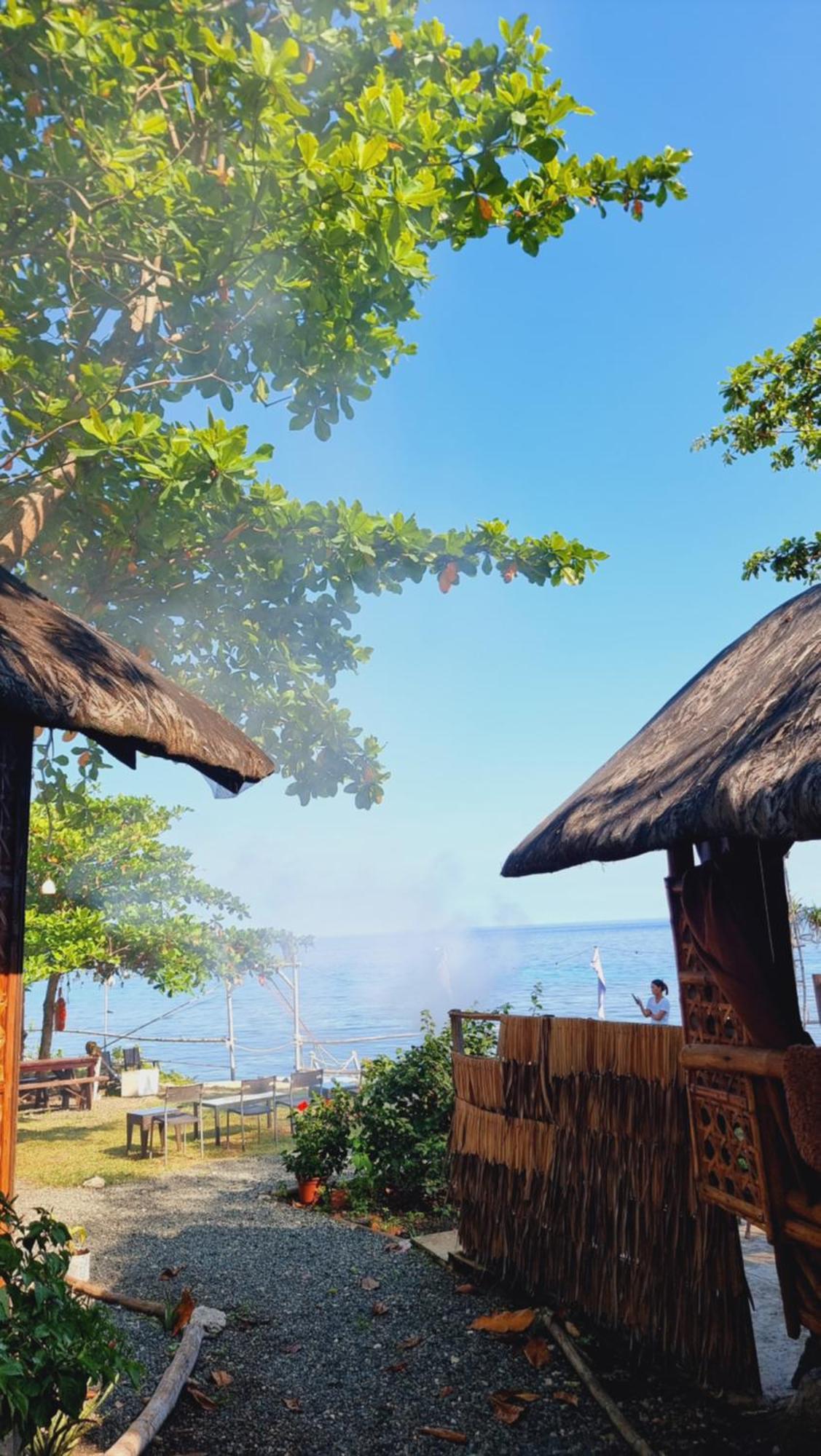 Jush Native And Glamping Hotel Dauis Exterior photo
