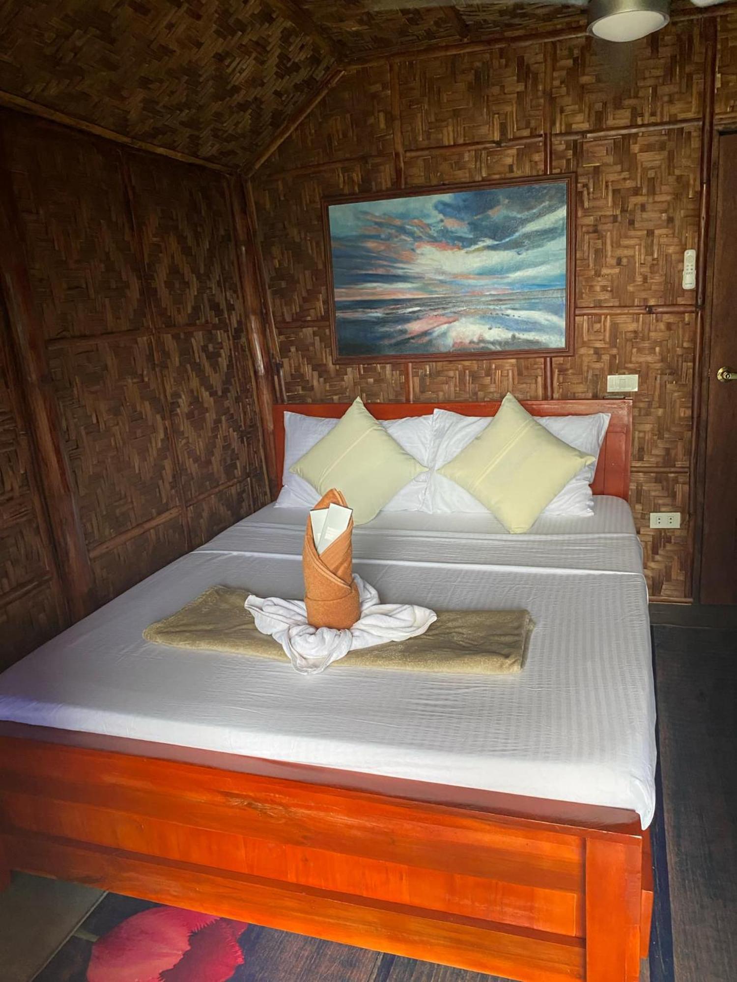 Jush Native And Glamping Hotel Dauis Exterior photo
